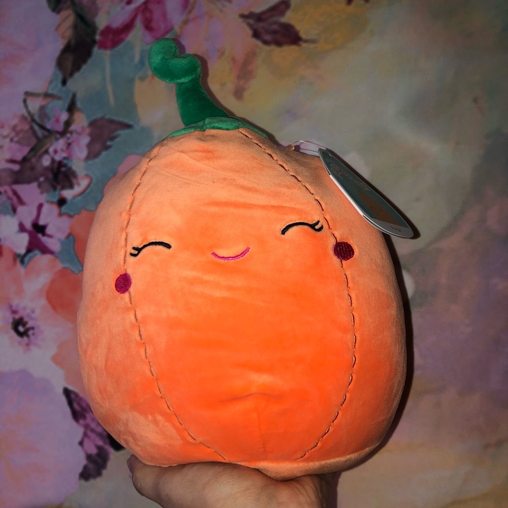 Paige Pumpkin Squishmallow